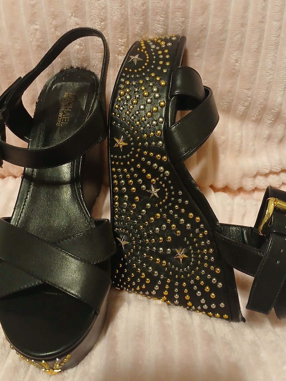 Micheal Kors Sia Black Studded Wedges Size 6.5
